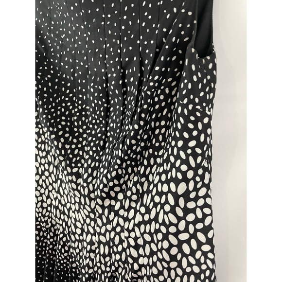 Size 6 Ann Taylor Black White A Line Dress Dots Abstract Pleated Modern Chic - Picture 4 of 5